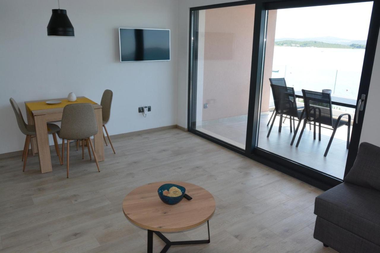 Apartmán Sole Turanj Exteriér fotografie