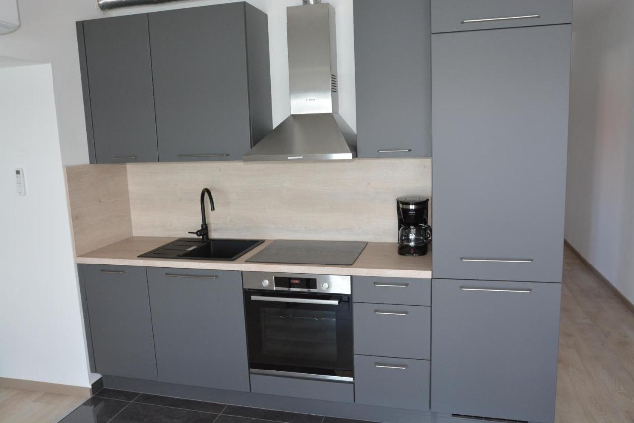 Apartmán Sole Turanj Exteriér fotografie