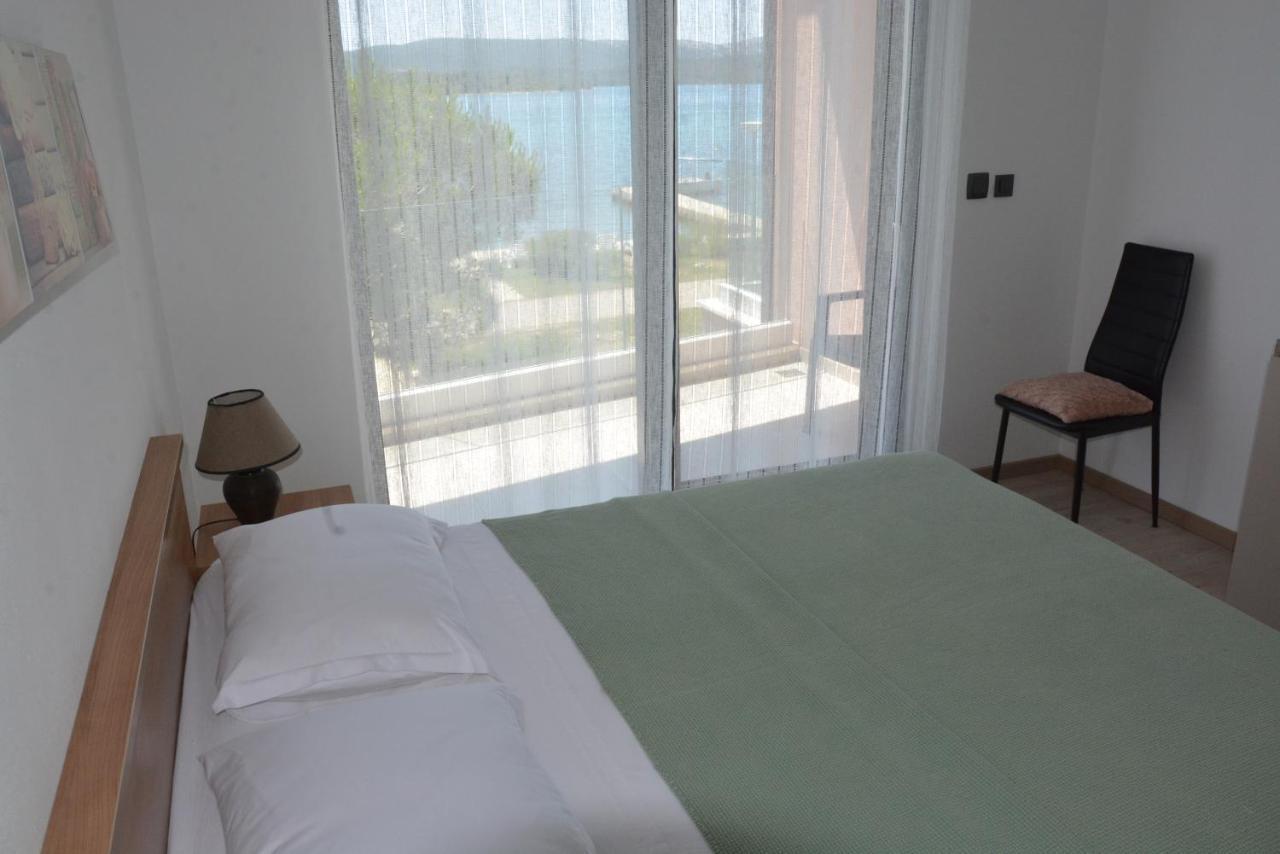 Apartmán Sole Turanj Exteriér fotografie