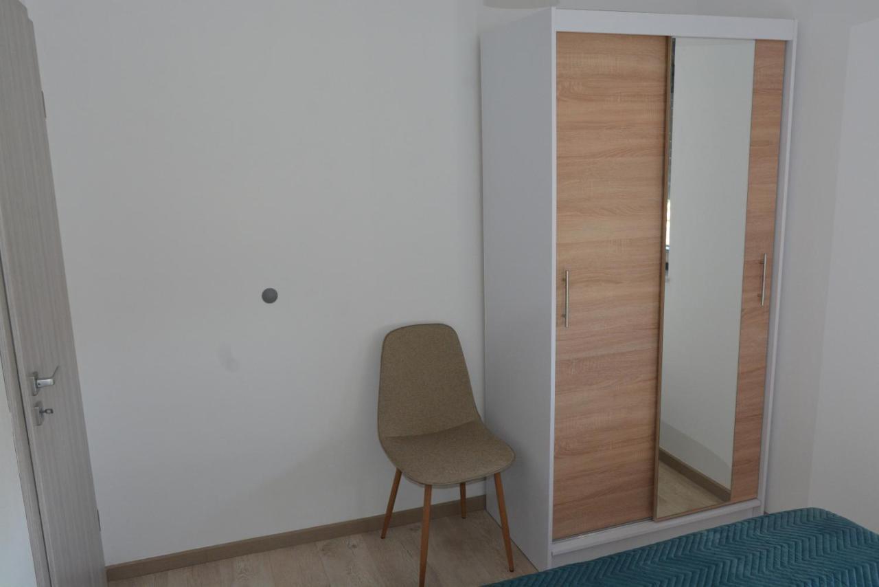 Apartmán Sole Turanj Exteriér fotografie